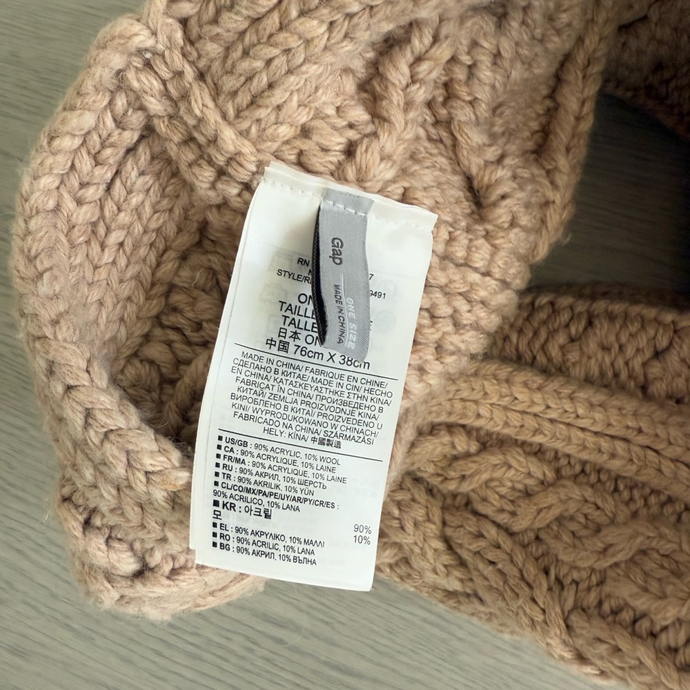 Gap Circle Scarf - Camel / Tan - Picture 3 of 3